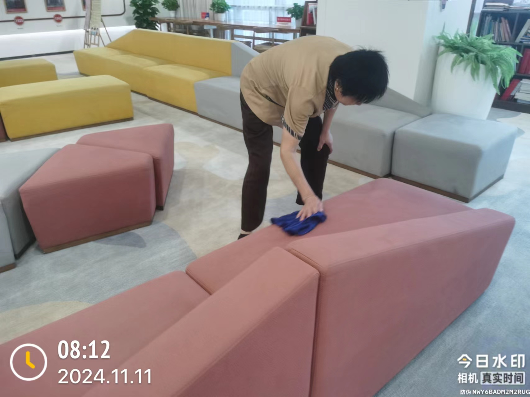辦公樓保潔的清潔標(biāo)準(zhǔn)?如何做好辦公室清潔?